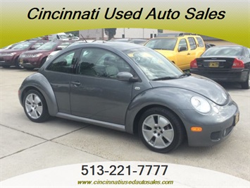 2003 Volkswagen New Beetle Turbo S   - Photo 1 - Cincinnati, OH 45255