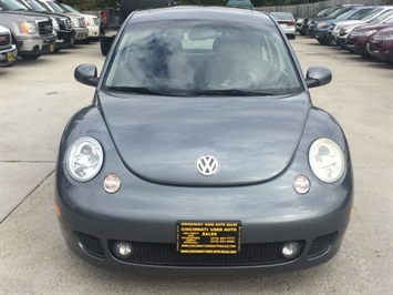 2003 Volkswagen New Beetle Turbo S   - Photo 2 - Cincinnati, OH 45255