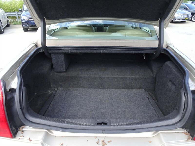 2009 Lincoln Town Car Signature Limited   - Photo 72 - Cincinnati, OH 45255