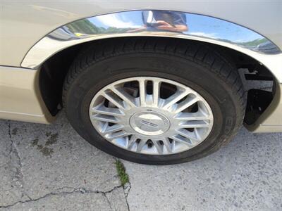 2009 Lincoln Town Car Signature Limited   - Photo 73 - Cincinnati, OH 45255