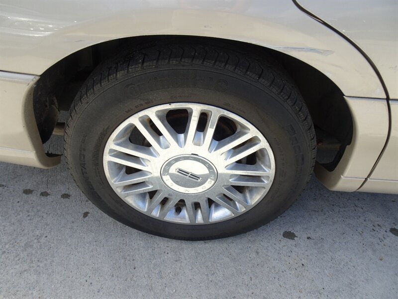 2009 Lincoln Town Car Signature Limited   - Photo 74 - Cincinnati, OH 45255