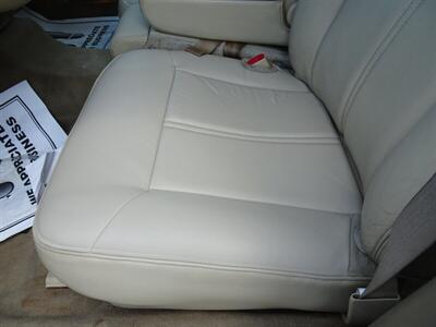 2009 Lincoln Town Car Signature Limited   - Photo 54 - Cincinnati, OH 45255