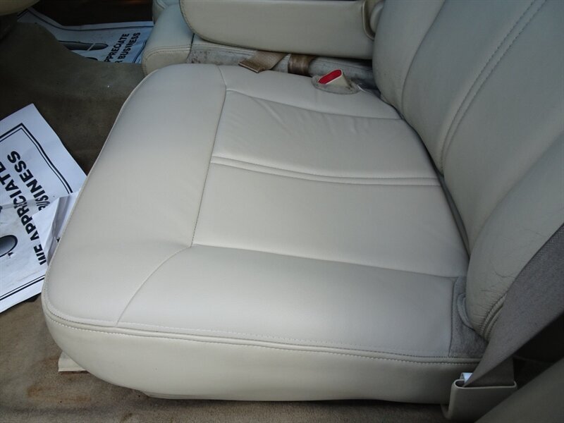 2009 Lincoln Town Car Signature Limited   - Photo 54 - Cincinnati, OH 45255