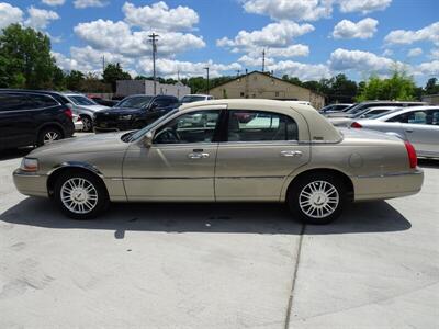 2009 Lincoln Town Car Signature Limited   - Photo 20 - Cincinnati, OH 45255