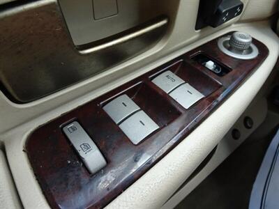 2009 Lincoln Town Car Signature Limited   - Photo 65 - Cincinnati, OH 45255