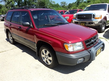 2000 Subaru Forester L   - Photo 1 - Cincinnati, OH 45255