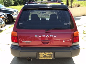 2000 Subaru Forester L   - Photo 5 - Cincinnati, OH 45255