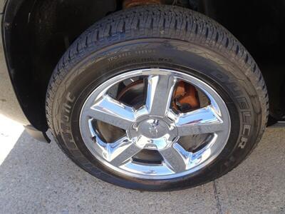 2013 Chevrolet Avalanche LTZ Black Diamond   - Photo 59 - Cincinnati, OH 45255