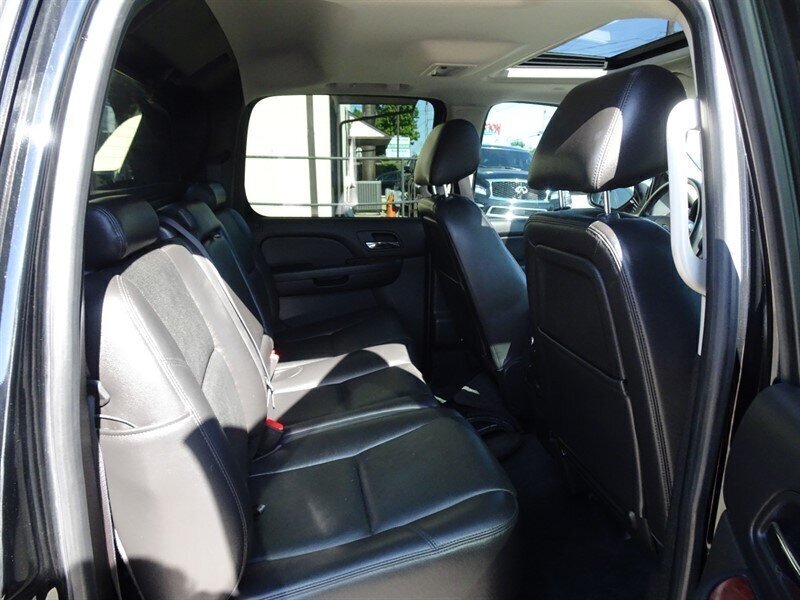 2013 Chevrolet Avalanche LTZ Black Diamond - Photo 77 - Cincinnati, OH 45255