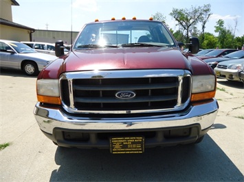 1999 Ford F-250   - Photo 2 - Cincinnati, OH 45255