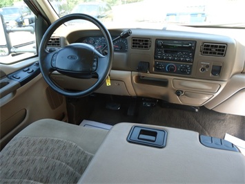 1999 Ford F-250   - Photo 7 - Cincinnati, OH 45255