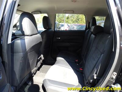 2020 Mitsubishi Outlander SE   - Photo 13 - Cincinnati, OH 45255