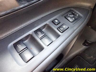 2020 Mitsubishi Outlander SE   - Photo 25 - Cincinnati, OH 45255