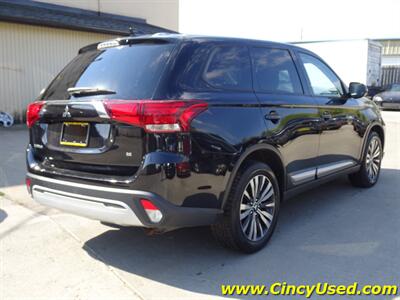 2020 Mitsubishi Outlander SE   - Photo 8 - Cincinnati, OH 45255