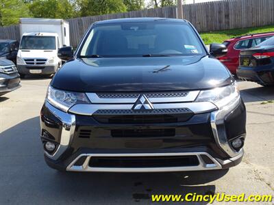 2020 Mitsubishi Outlander SE   - Photo 2 - Cincinnati, OH 45255
