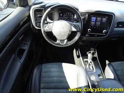 2020 Mitsubishi Outlander SE   - Photo 11 - Cincinnati, OH 45255