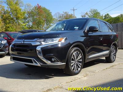 2020 Mitsubishi Outlander SE   - Photo 3 - Cincinnati, OH 45255