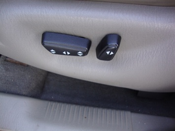 2001 Jeep Grand Cherokee Laredo   - Photo 32 - Cincinnati, OH 45255