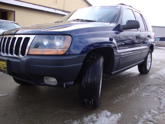 2001 Jeep Grand Cherokee Laredo - Photo 13 - Cincinnati, OH 45255