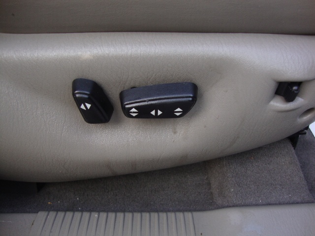 2001 Jeep Grand Cherokee Laredo - Photo 33 - Cincinnati, OH 45255