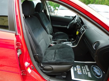 2006 Mazda Mazda6 i   - Photo 8 - Cincinnati, OH 45255