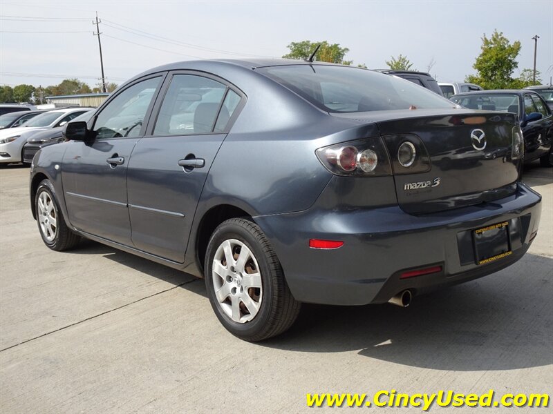 2008 Mazda MAZDA3 i Sport - Photo 10 - Cincinnati, OH 45255
