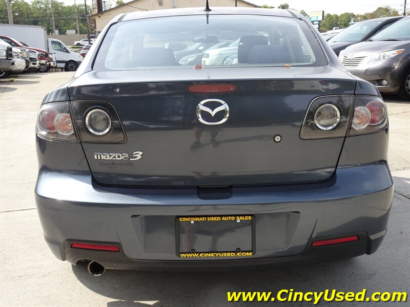 2008 Mazda MAZDA3 i Sport - Photo 9 - Cincinnati, OH 45255