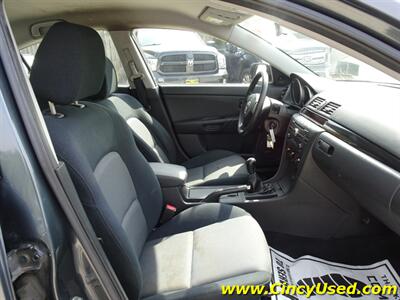 2008 Mazda MAZDA3 i Sport   - Photo 17 - Cincinnati, OH 45255