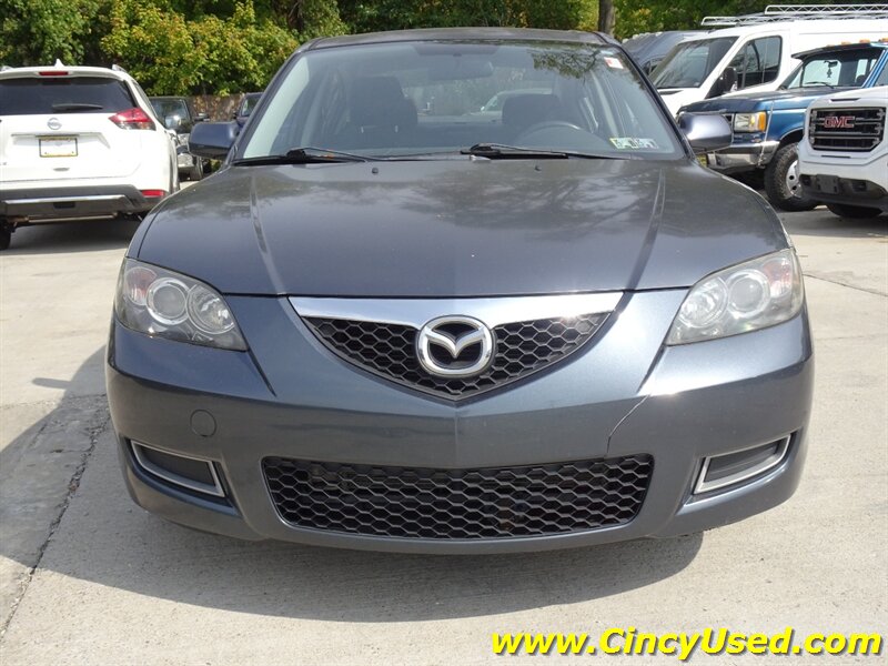 2008 Mazda MAZDA3 i Sport - Photo 2 - Cincinnati, OH 45255