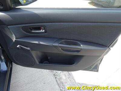 2008 Mazda MAZDA3 i Sport   - Photo 27 - Cincinnati, OH 45255