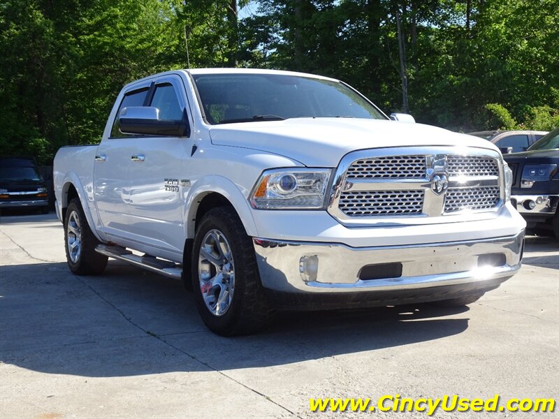 2016 RAM 1500 Laramie - Photo 4 - Cincinnati, OH 45255
