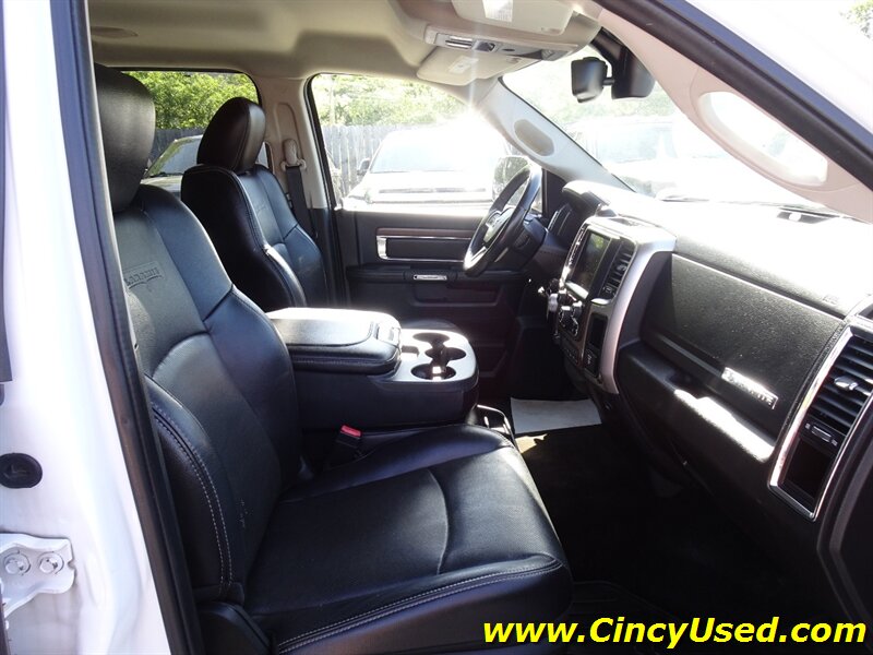 2016 RAM 1500 Laramie - Photo 16 - Cincinnati, OH 45255