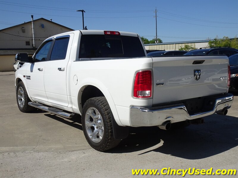 2016 RAM 1500 Laramie - Photo 9 - Cincinnati, OH 45255