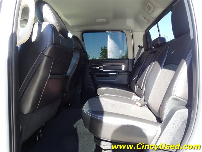 2016 RAM 1500 Laramie - Photo 13 - Cincinnati, OH 45255