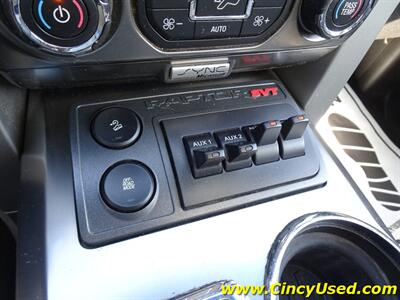2013 Ford F-150 SVT Raptor   - Photo 18 - Cincinnati, OH 45255