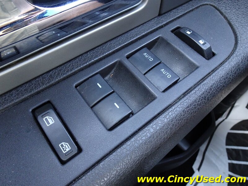 2013 Ford F-150 SVT Raptor   - Photo 24 - Cincinnati, OH 45255