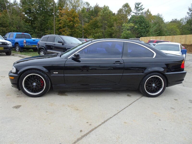 2001 BMW 3 Series 325Ci   - Photo 7 - Cincinnati, OH 45255