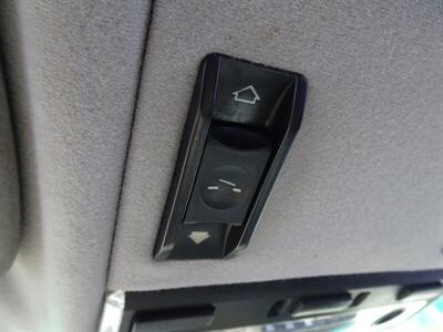 2001 BMW 3 Series 325Ci   - Photo 29 - Cincinnati, OH 45255