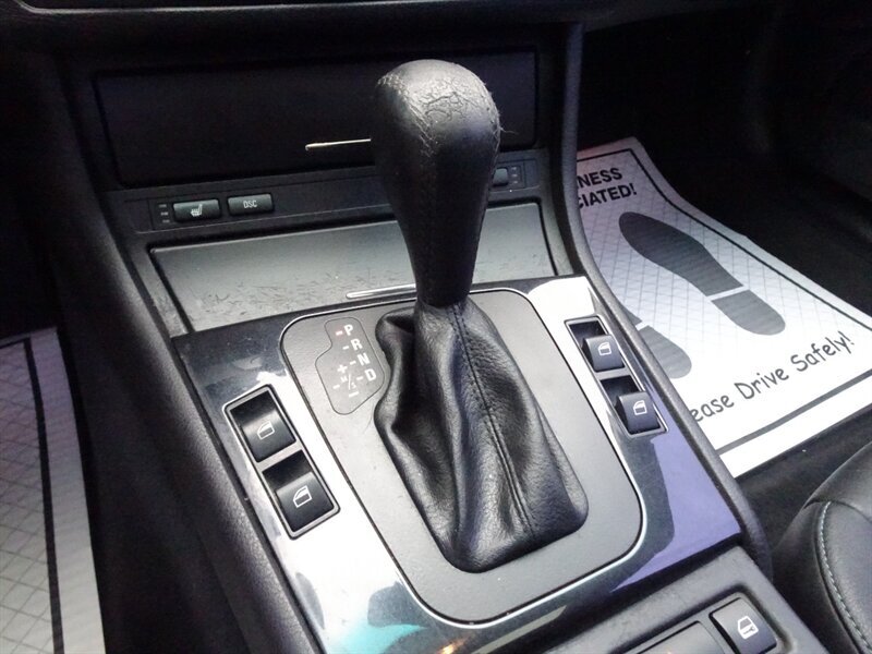 2001 BMW 3 Series 325Ci   - Photo 27 - Cincinnati, OH 45255