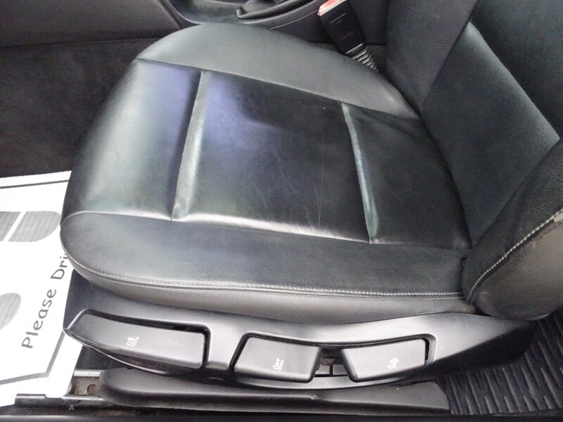 2001 BMW 3 Series 325Ci   - Photo 18 - Cincinnati, OH 45255