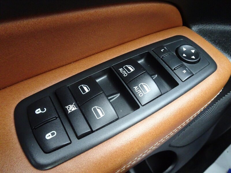 2012 Jeep Grand Cherokee Overland - Photo 48 - Cincinnati, OH 45255
