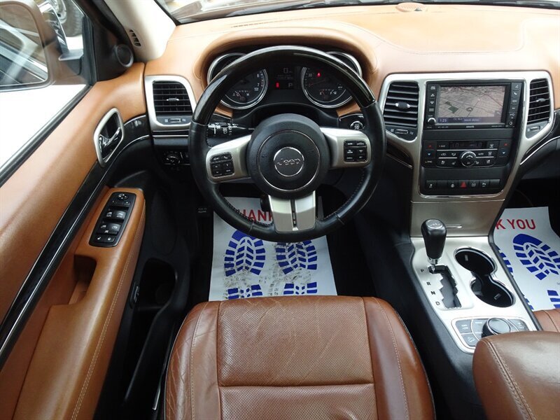 2012 Jeep Grand Cherokee Overland - Photo 24 - Cincinnati, OH 45255