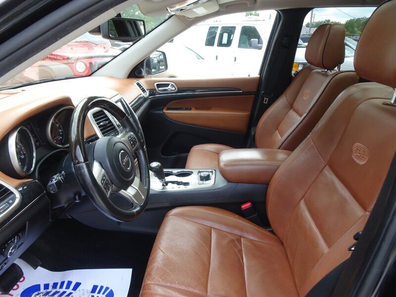 2012 Jeep Grand Cherokee Overland - Photo 26 - Cincinnati, OH 45255