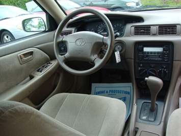 2000 TOYOTA CAMRY CE   - Photo 7 - Cincinnati, OH 45255