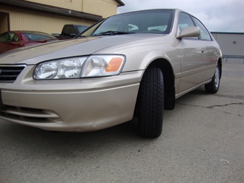 2000 TOYOTA CAMRY CE   - Photo 11 - Cincinnati, OH 45255