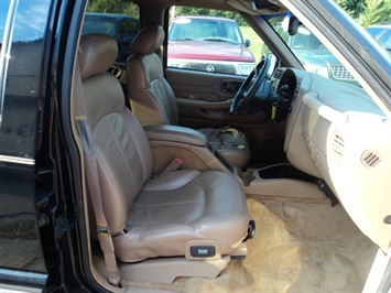 1998 Chevrolet Blazer   - Photo 8 - Cincinnati, OH 45255