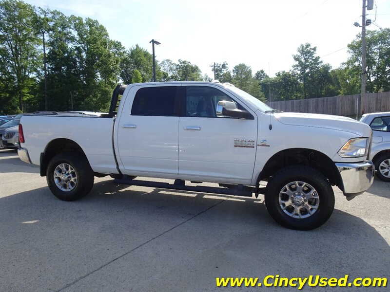 2016 RAM 2500 SLT - Photo 6 - Cincinnati, OH 45255
