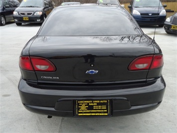 2002 Chevrolet Cavalier   - Photo 5 - Cincinnati, OH 45255