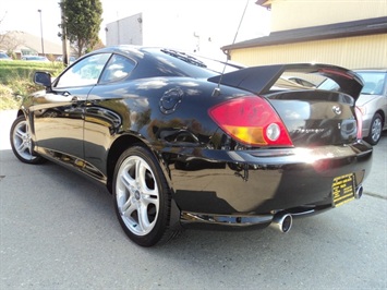 2003 Hyundai Tiburon GT   - Photo 12 - Cincinnati, OH 45255