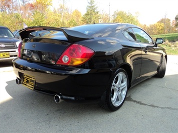 2003 Hyundai Tiburon GT   - Photo 13 - Cincinnati, OH 45255